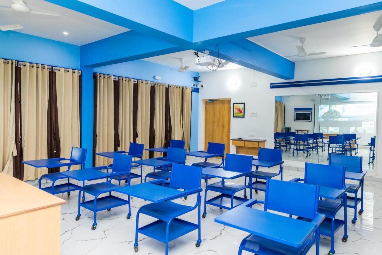 Hotel Panism Lifestyle Auroville Esterno foto
